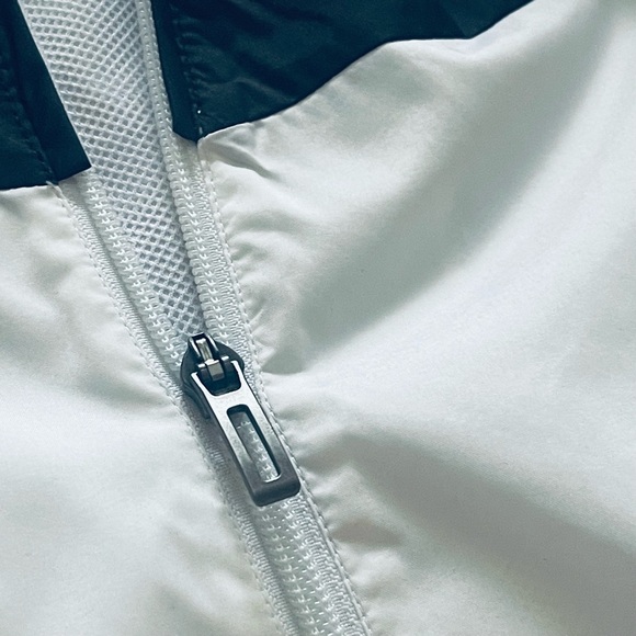 Adidas Women's Black and White Jacket - Picture 10 of 14